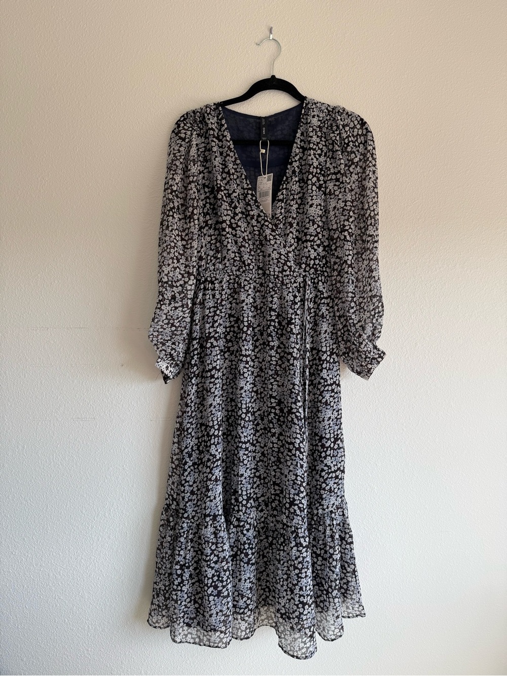 Floral bohemian Midi Dress - Black and White